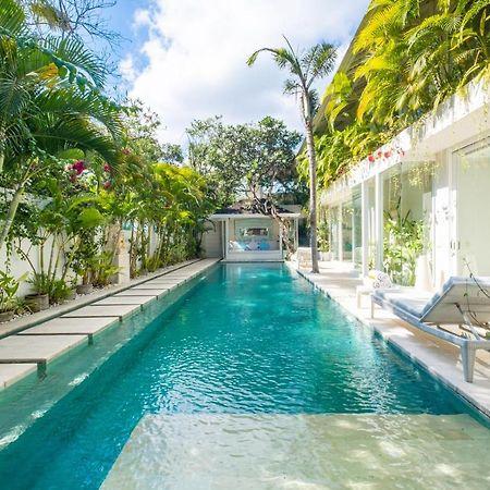 Villa Puro Blanco クタ エクステリア 写真