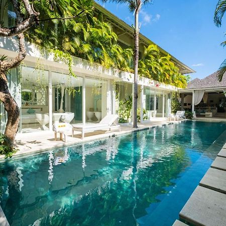 Villa Puro Blanco クタ エクステリア 写真