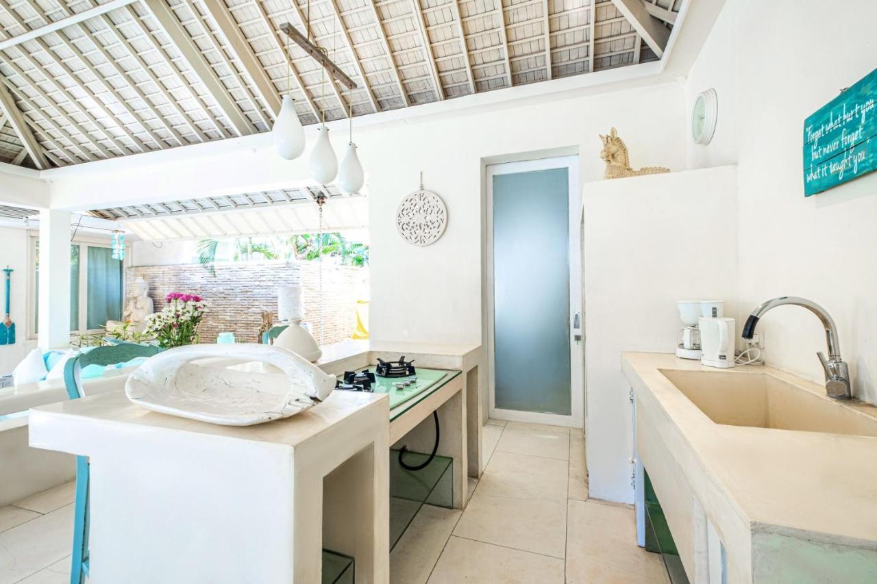 Villa Puro Blanco クタ エクステリア 写真